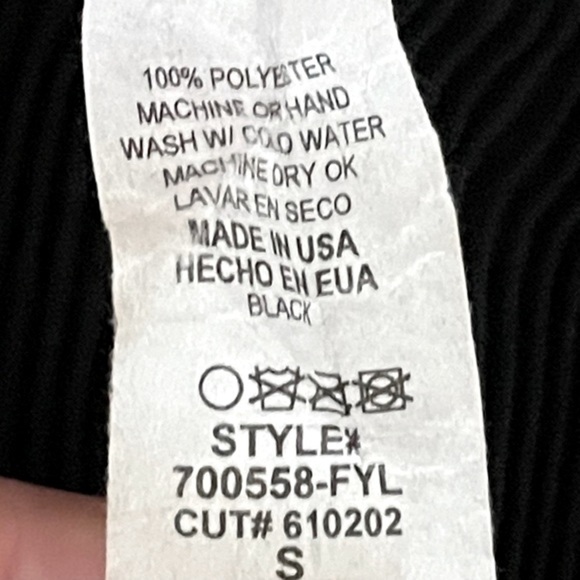 Pookie & Sebastian Accordion pleated Cutout Black Boho Peasant Blouse Size S - Picture 11 of 11